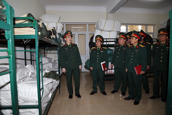 QUÂN ĐỘI TRONG “CƠN NƯỚC LỬA” THỜI BÌNH